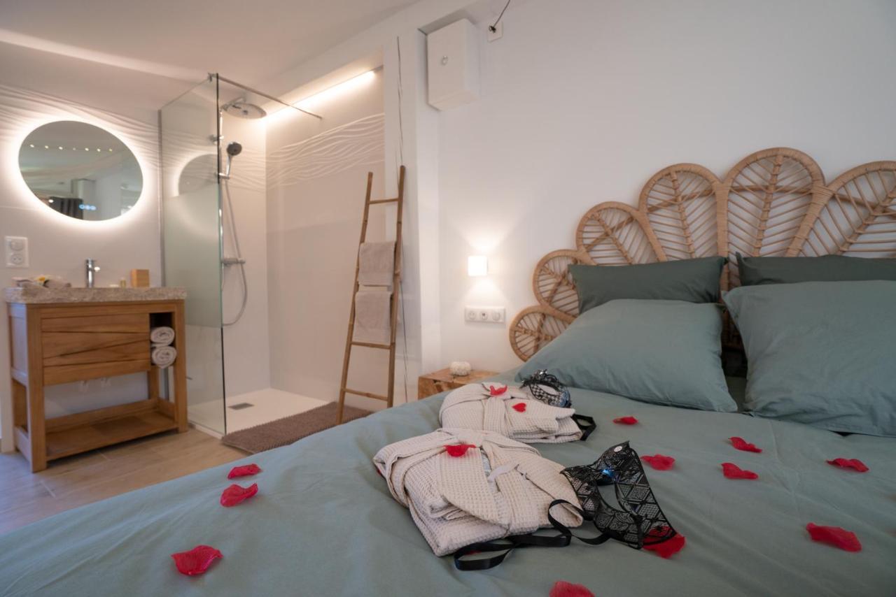 Lovina Chambre De Charme Avec Jaccuzi Velaux Exterior photo